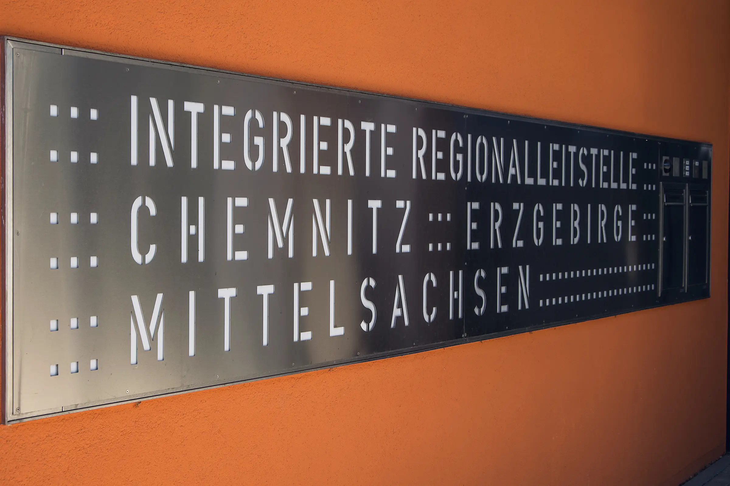Die Errichtung der neuen Integrierten Regionalleitstelle Chemnitz Erzgebirge Mittelsachsen.