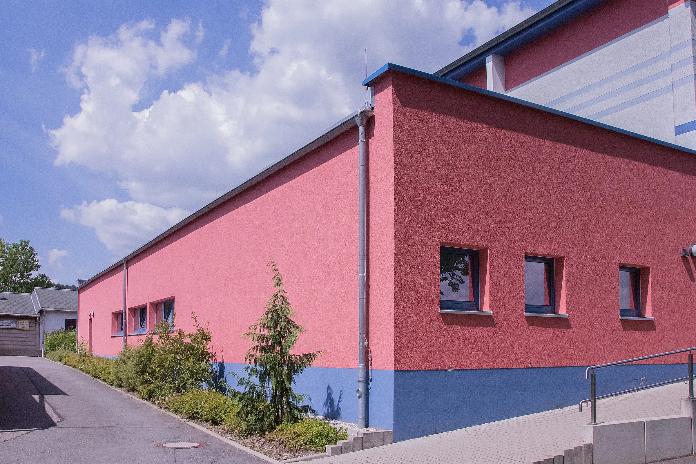 Neubau des Sportzentrums in Ehrenfriedersdorf - 2-Feldhalle mit Sozialanbau