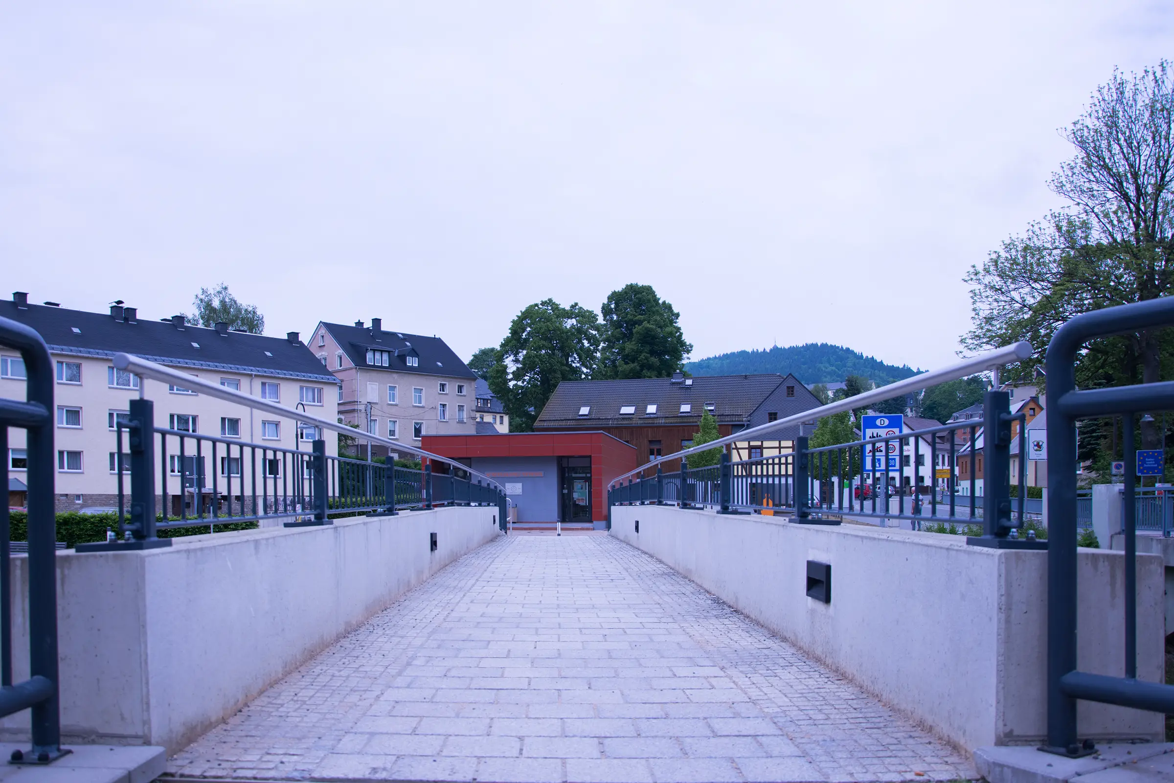Neubau Fußgängerbrücke Gemeinsame Mitte Bärenstein im Erzgebirge