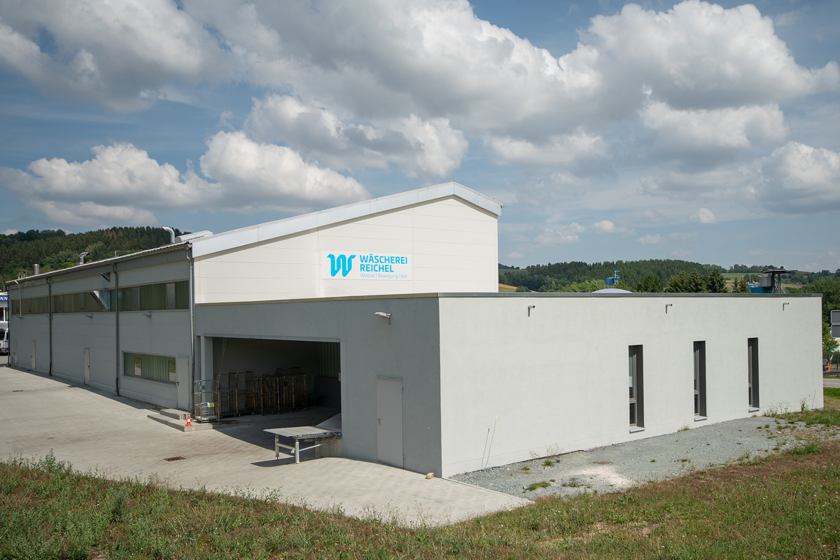 Anbau einer Lagerhalle an die Wäscherei in Thermalbad Wiesenbad Ortsteil Schönfeld