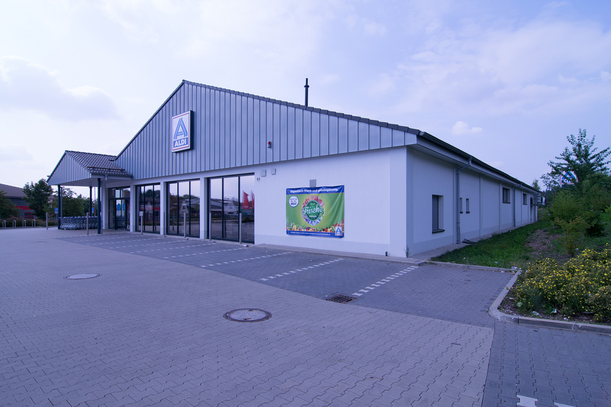 Neubau des Aldi Marktes auf der Bärensteiner Straße in Annaberg-Buchholz Ortsteil Kleinrückerswalde