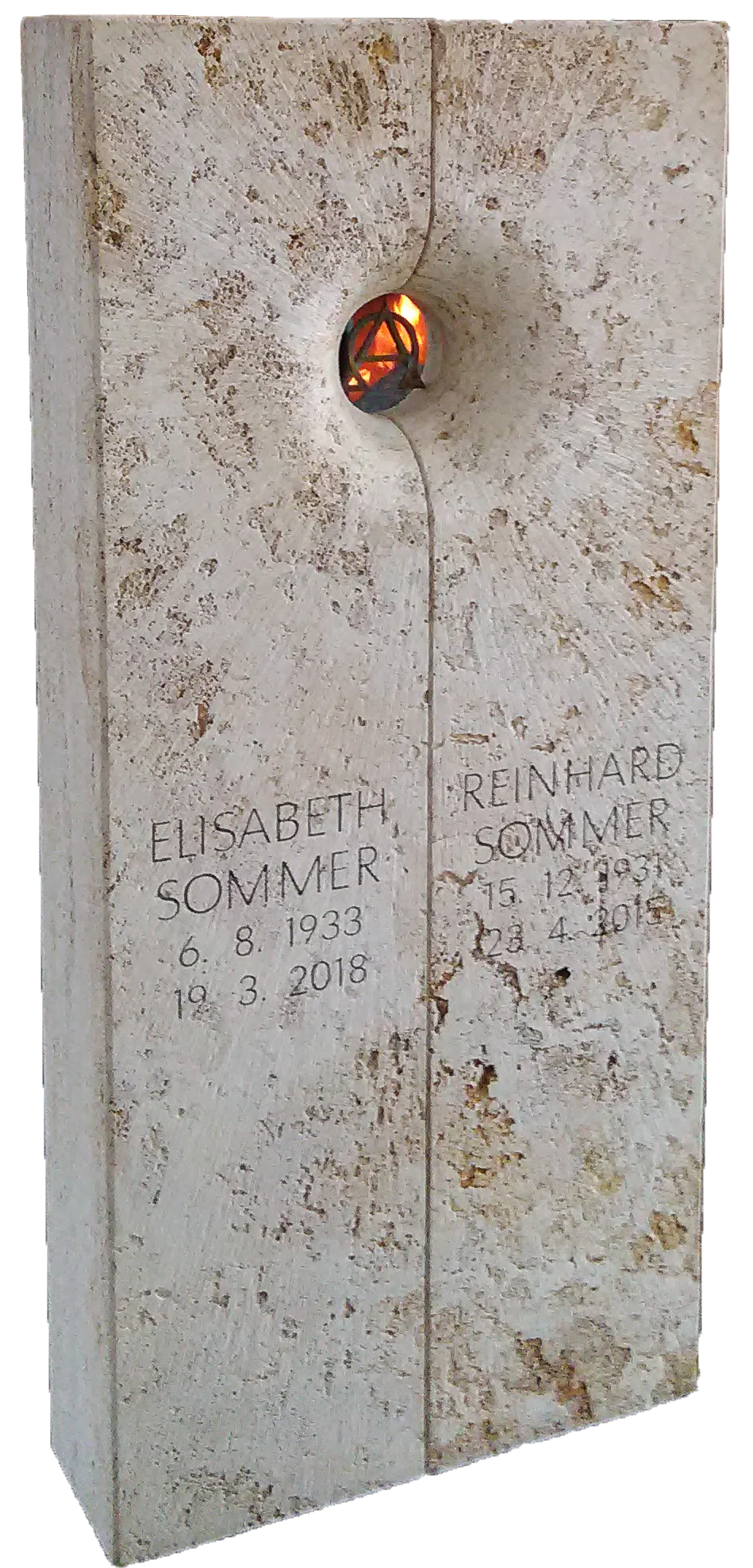 Kreativer Grabstein mit Zeichen von Starke Steine Gelenau